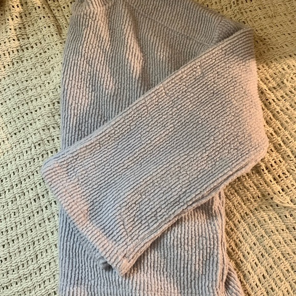 Molly Green Sweater - Picture 2 of 3